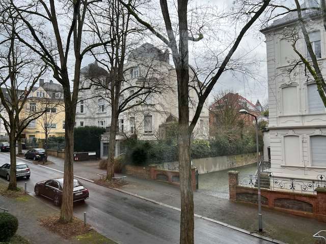 Etagenwohnung Wiesbaden Biebrich - 5 Zimmer, 154 m&sup2;, 769.000&euro; | Angebot:25084162