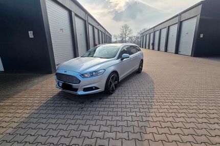 Ford Mondeo 158.000 km 10.700 &euro; Großefehn 26629