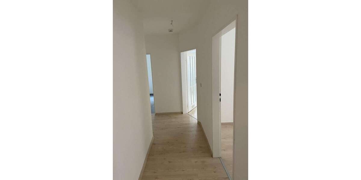 Etagenwohnung Würzburg Grombühl - 3 Zimmer, 58 m&sup2;, 620&euro; | Angebot:27131027