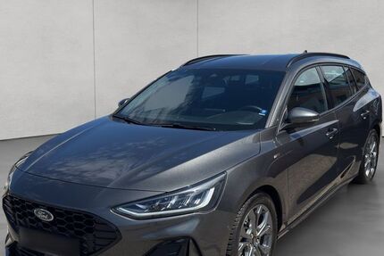 Ford Focus 14.090 km 24.950 &euro; Frankfurt 60386