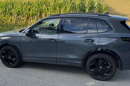 VW Tiguan 20.500 km 43.900 € Buchbach 84428