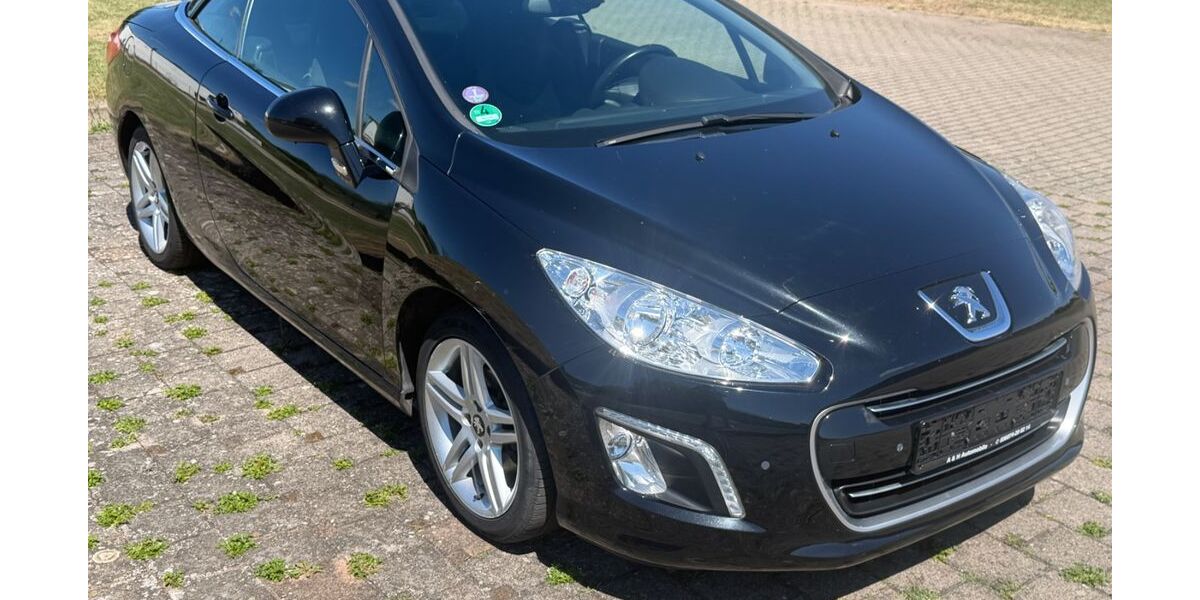 Peugeot 308 211.000 km 2.999 &euro; Sondershausen 99706