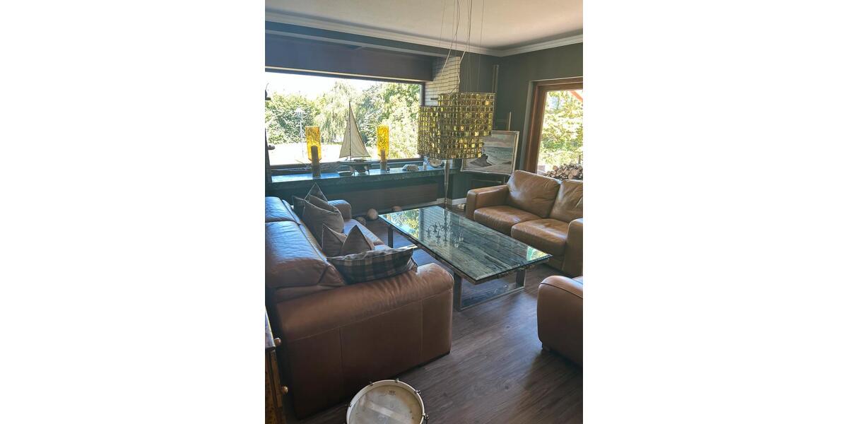 Einfamilienhaus Hanstedt - 12 Zimmer, 400 m&sup2;, 3.500&euro; | Angebot:25158734