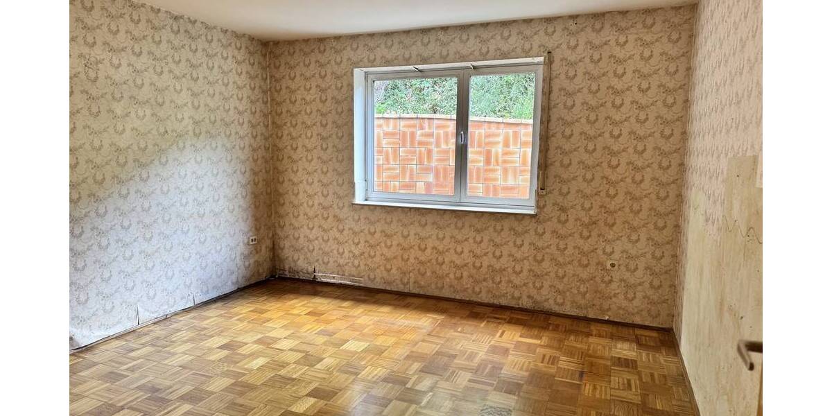 Einfamilienhaus Weißenburg Kehl - 7 Zimmer, 130 m&sup2;, 198.000&euro; | Angebot:25731384