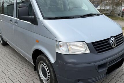 VW T5 Caravelle 197.876 km 8.790 &euro; Trittau 22946