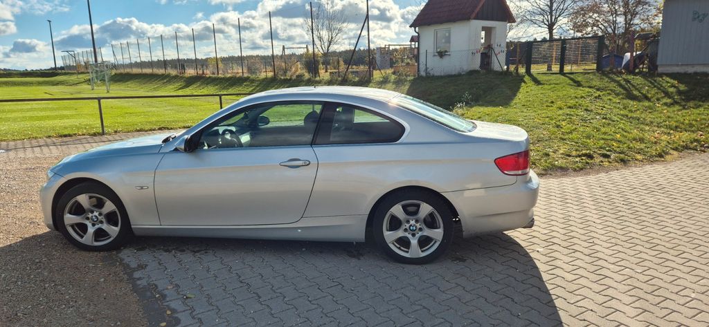 BMW 325 110.000 km 12.500 &euro; Windsbach 91575