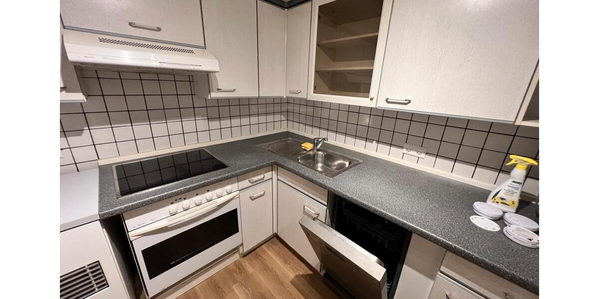 Etagenwohnung Villingen-Schwenningen Schwenningen - 2 Zimmer, 45 m&sup2;, 900&euro; | Angebot:26337339
