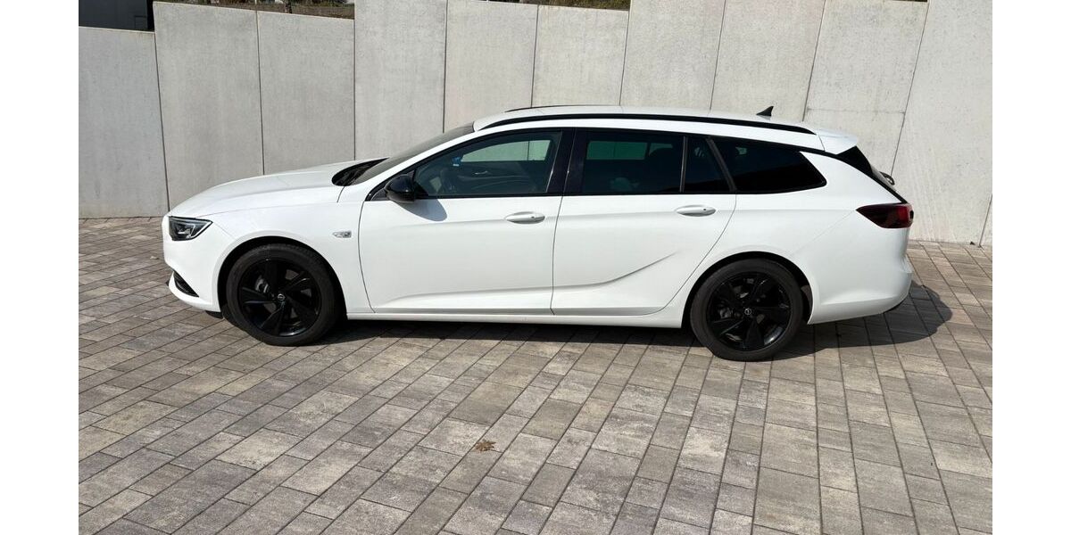 Opel Insignia 110.000 km 16.600 &euro; Runding 93486