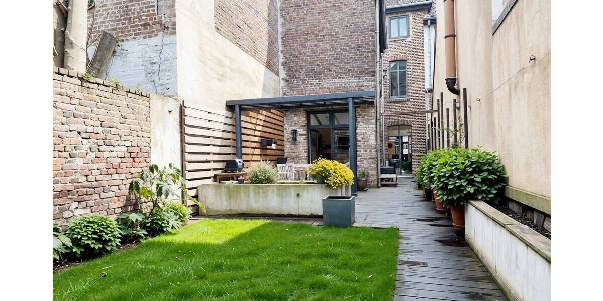 Reihenmittelhaus Mönchengladbach Rheydt - 6 Zimmer, 188 m&sup2;, 1.850&euro; | Angebot:26642814