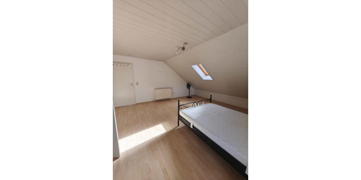 Dachgeschoßwohnung Sankt Wendel - 2 Zimmer, 52 m&sup2;, 370&euro; | Angebot:26373495