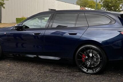 BMW 550 14.000 km 79.500 € Bielefeld 33609