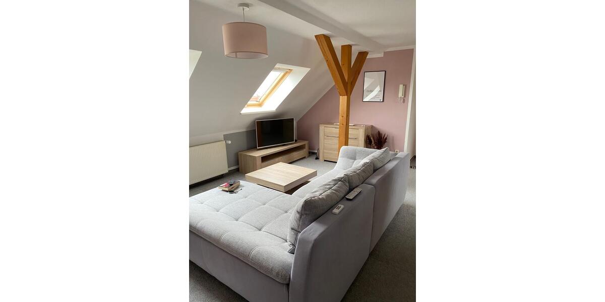 Dachgeschoßwohnung Buttstädt - 2 Zimmer, 40 m&sup2;, 370&euro; | Angebot:25285639