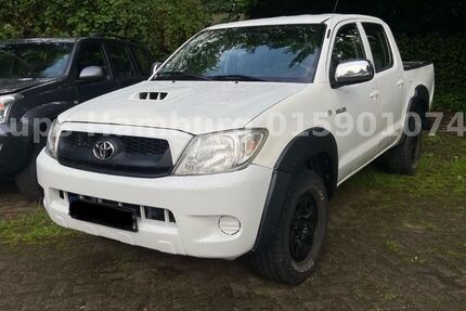 Toyota Hilux 182.000 km 12.700 € Hamburg 20535