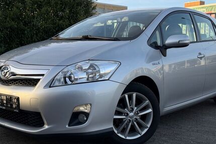Toyota Auris 173.900 km 6.790 &euro; Neuss 41469