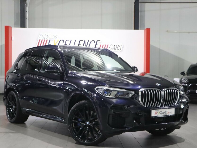BMW X5 xDrive 40d INDIVIDUAL M-SPORTPAKET SKY-LOUNGE 116.847 km 59.444 € Hamm 59077