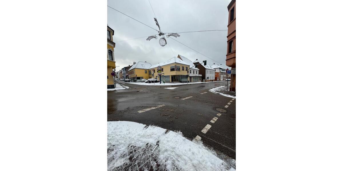 5 Zimmer Küche Bad wohnung in Rohrbac 5 zimmer