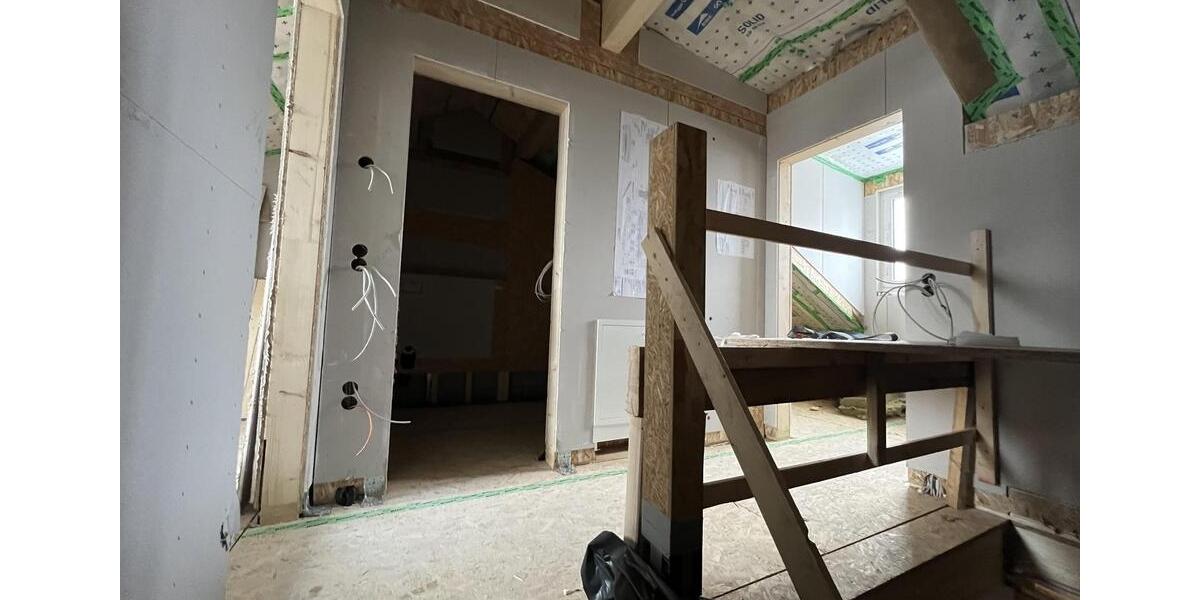 Exklusives Neubau-Reihenmittelhaus – Erstbezug in Kirchseeon vom Eigentümer 6 zimmer