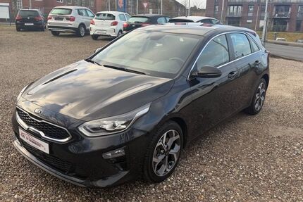 Kia ceed / Ceed 64.350 km 16.390 &euro; Mölln 23879