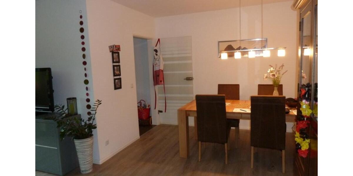 Etagenwohnung Waldkirch - 2 Zimmer, 60 m&sup2;, 750&euro; | Angebot:25321943