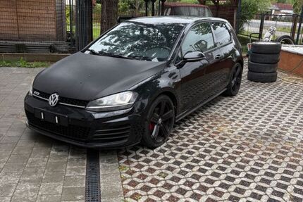 VW Golf 262.000 km 7.400 &euro; Zossen 15806