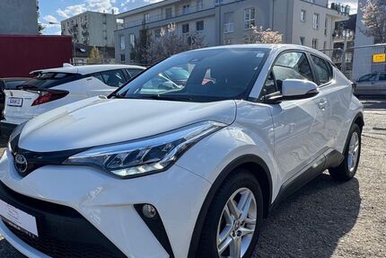 Toyota C-HR 79.000 km 20.499 &euro; Frankfurt am Main 60386