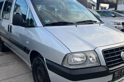 Fiat Scudo 202.000 km 4.990 &euro; München 81825