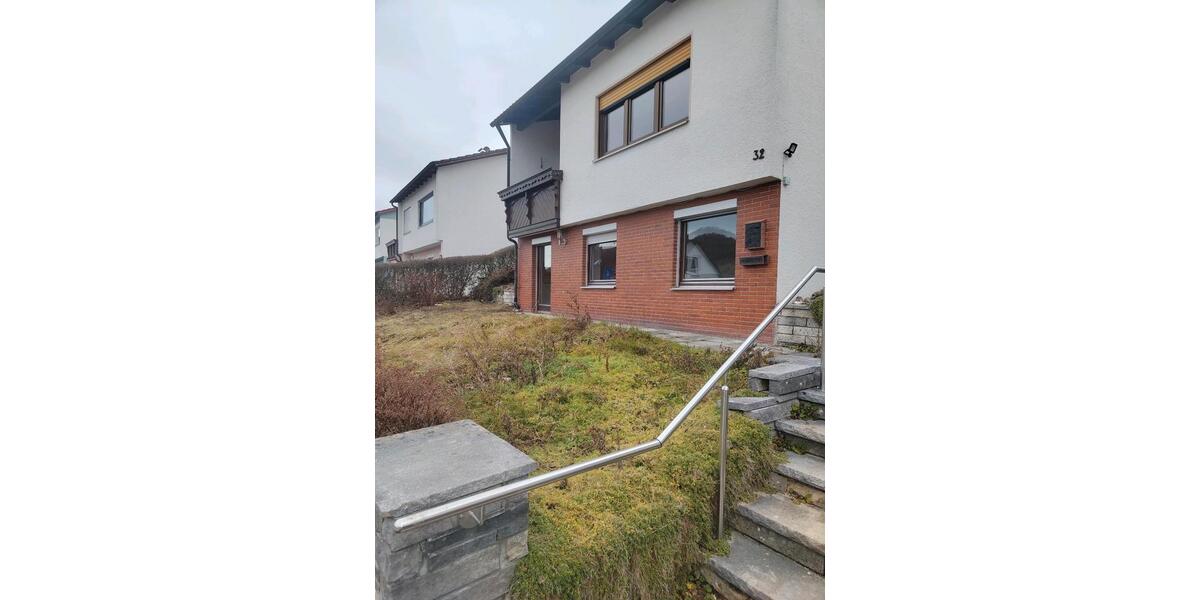 Einfamilienhaus Burladingen - 5 Zimmer, 95 m&sup2;, 250.000&euro; | Angebot:26575898
