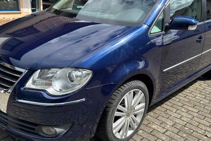VW Touran 178.000 km 8.450 &euro; Eigeltingen 78253