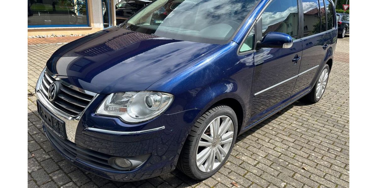 VW Touran 178.000 km 8.450 &euro; Eigeltingen 78253