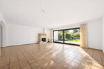 WINDISCH IMMOBILIEN - Große DHH mit eingewachsenem Garten und Einliegerwohnung in Gröbenzell-Nord - Doppelhaushälfte Gröbenzell | Angebot:25177989