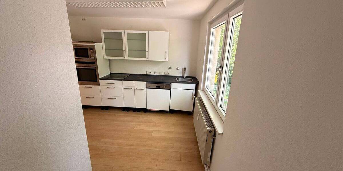 Etagenwohnung Gelsenkirchen Feldmark - 9 Zimmer, 169 m&sup2;, 1.490&euro; | Angebot:26853818