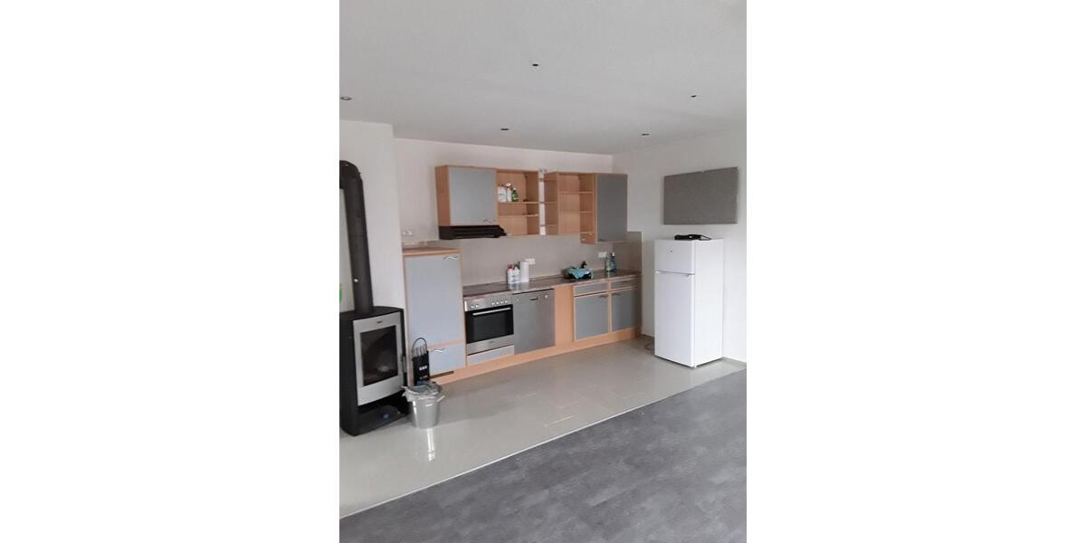 Etagenwohnung Fürstenzell - 2.5 Zimmer, 80 m&sup2;, 600&euro; | Angebot:26222489