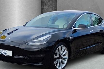 Tesla Model 3 89.500 km 19.399 &euro; Hamburg 22159
