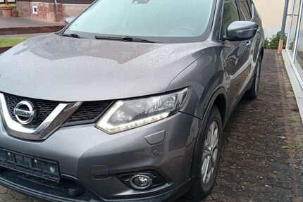 Nissan X-Trail 209.000 km 7.500 &euro; Herleshausen 37293
