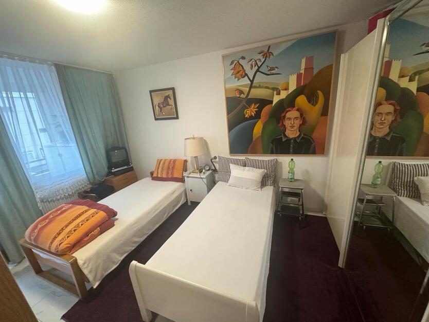 2 Zimmer Wohnung mit großem Balkon in Neuss zu verkaufen