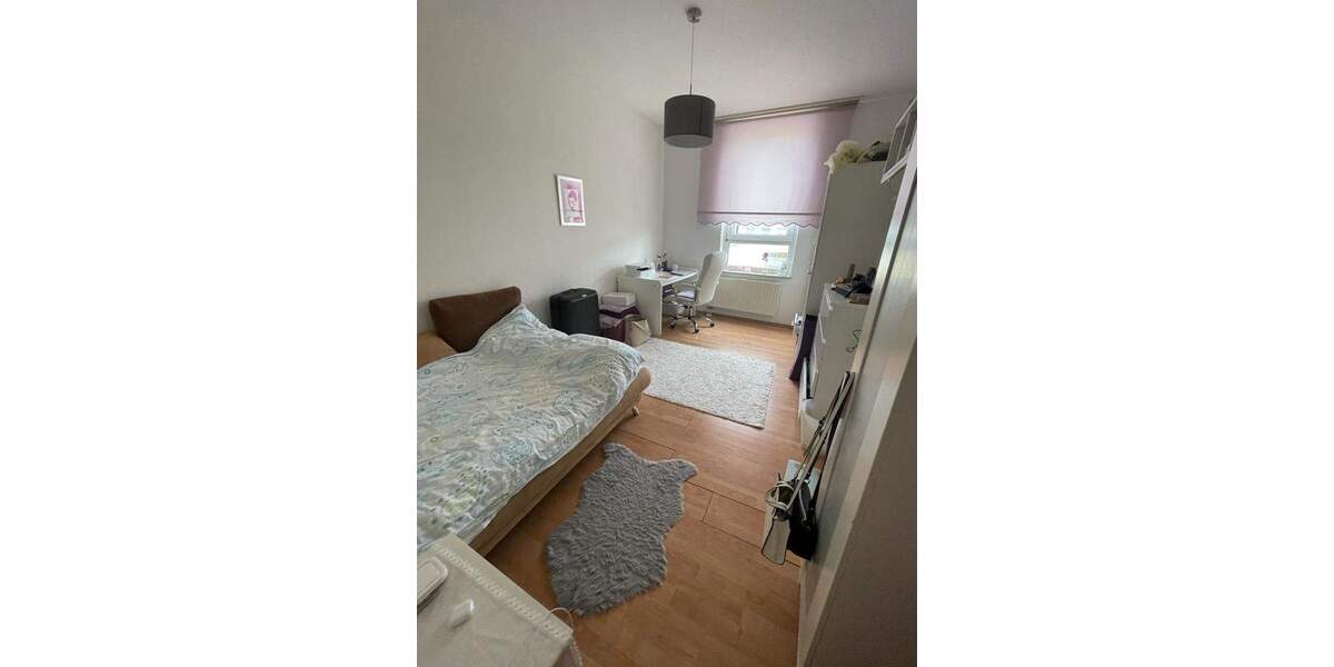 Zimmer Wilhelmshaven Innenstadt - 5 Zimmer, 120 m&sup2;, 700&euro; | Angebot:25696213