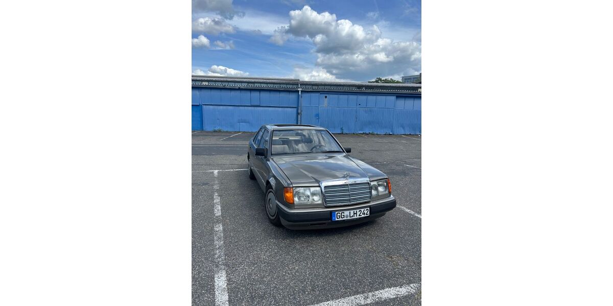 Mercedes-Benz 250 285.400 km 8.800 &euro; Mörfelden-Walldorf 64546