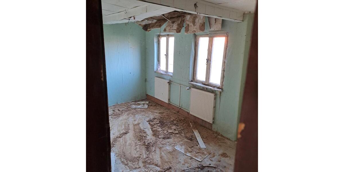 Mehrfamilienhaus, Wohnhaus Ballenstedt - 12 Zimmer, 180 m&sup2;, 88.888&euro; | Angebot:26612335