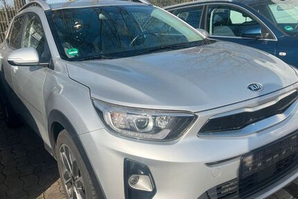 Kia Stonic 250.000 km 7.900 &euro; Hannover 30161