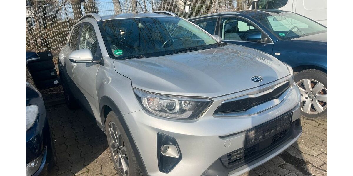 Kia Stonic 250.000 km 7.900 &euro; Hannover 30161