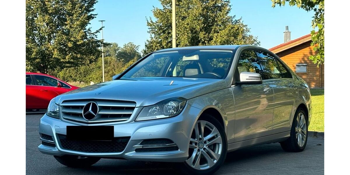 Mercedes-Benz C 200 110.000 km 10.500 &euro; Offenbach an der Queich 76877