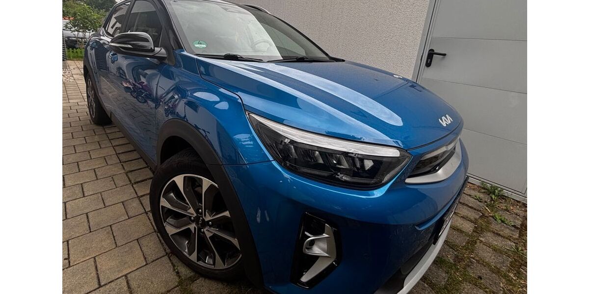 Kia Stonic 76.000 km 11.000 &euro; Egmating 85658