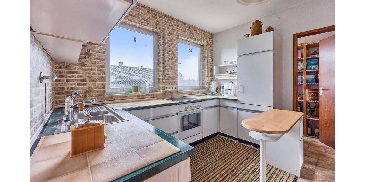 Einfamilienhaus Zweibrücken - 6 Zimmer, 147 m&sup2;, 245.000&euro; | Angebot:25737872
