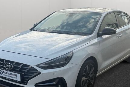 Hyundai i30 15.799 km 19.490 &euro; Dinslaken 46535