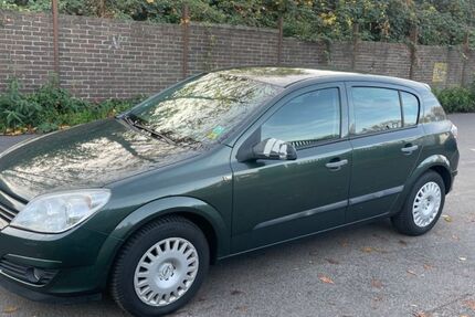 Opel Astra 140.000 km 2.300 &euro; Köln 50739