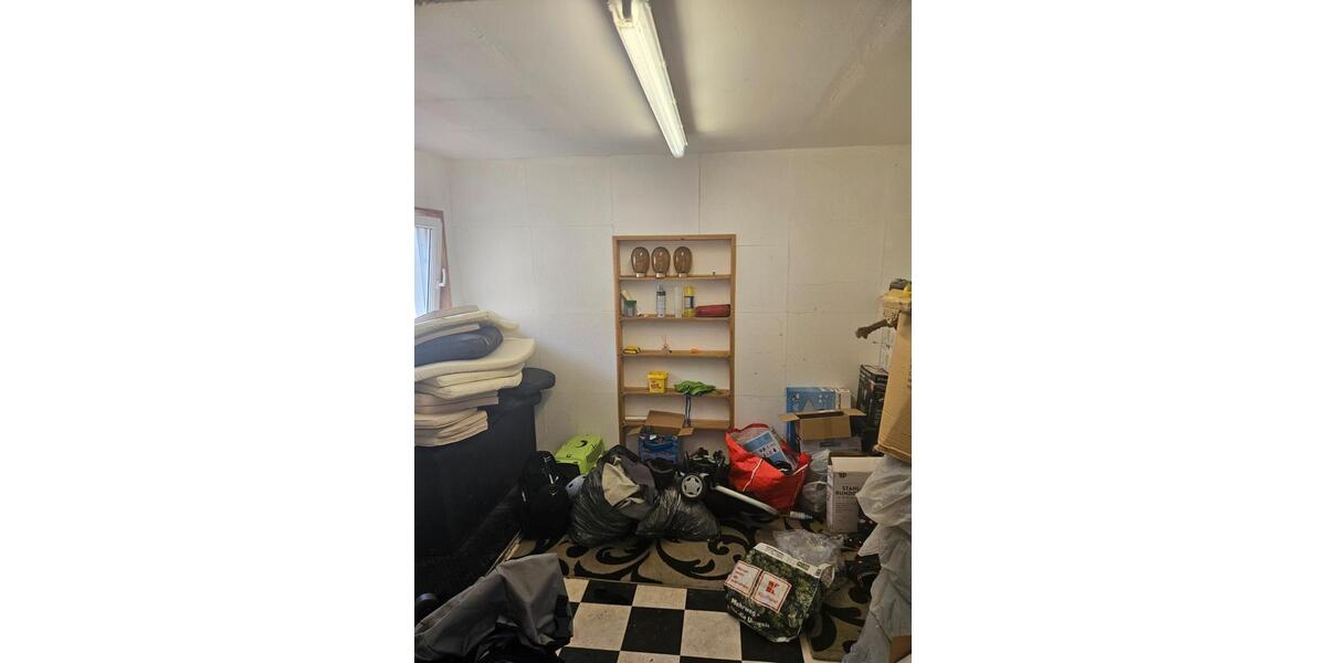 Reihenhaus Saarbrücken Dudweiler - 5 Zimmer, 230 m&sup2;, 295.000&euro; | Angebot:27117736