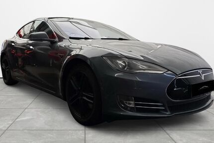 Tesla Model S 208.900 km 18.999 &euro; Espelkamp 32339