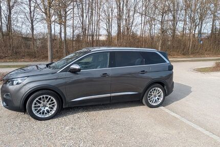 Peugeot 5008 119.000 km 22.999 &euro; Neufahrn bei Freising 85375
