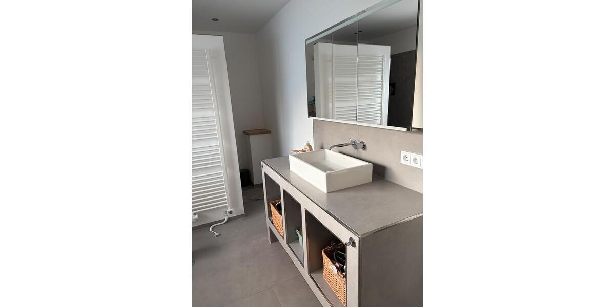 Einfamilienhaus Untermeitingen - 7 Zimmer, 165 m&sup2;, 820.000&euro; | Angebot:27118271