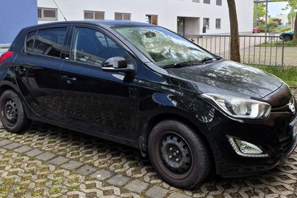 Hyundai i20 69.500 km 5.999 &euro; Trier 54292